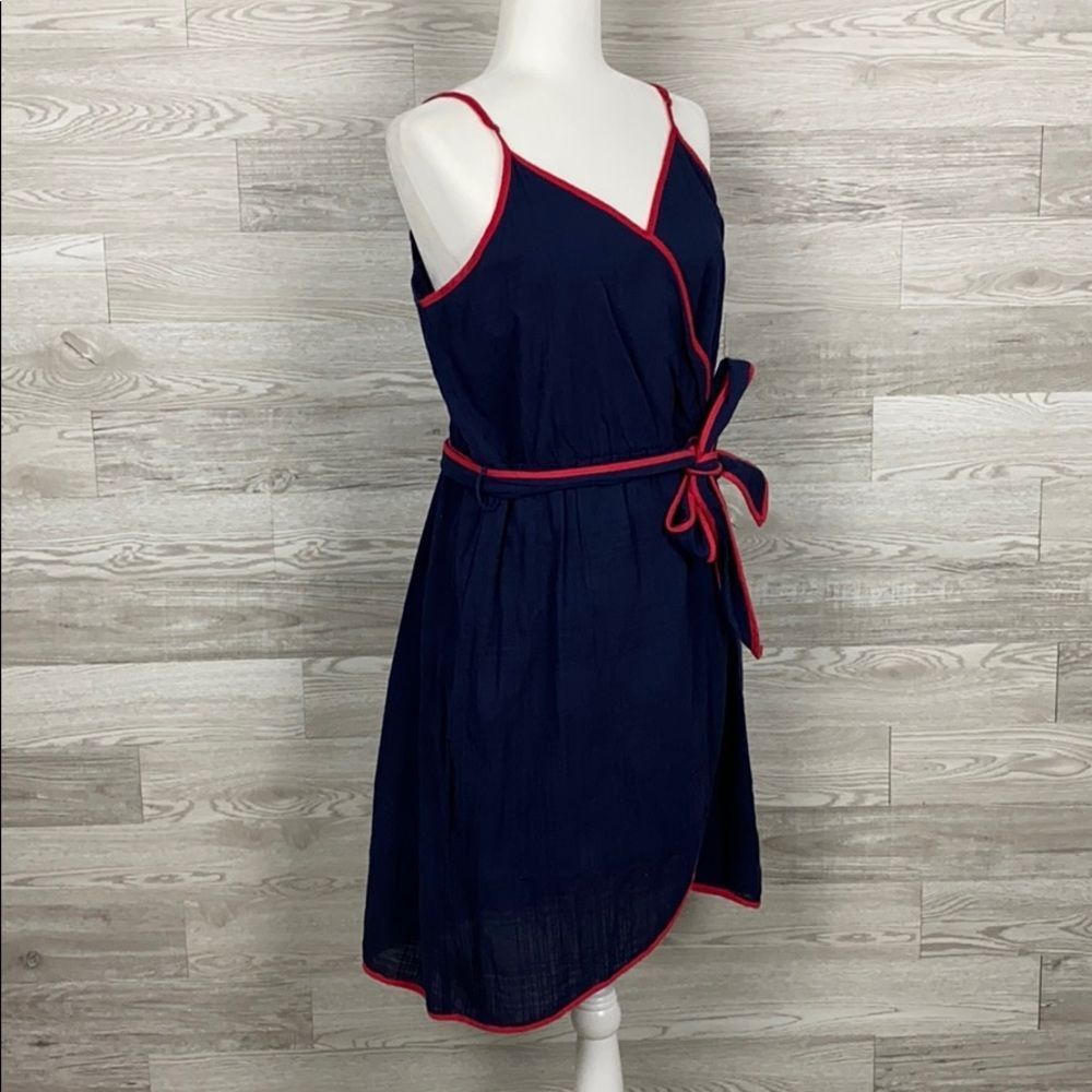 Universal Thread Plus Wrap Contrast Piping Dress - image 3